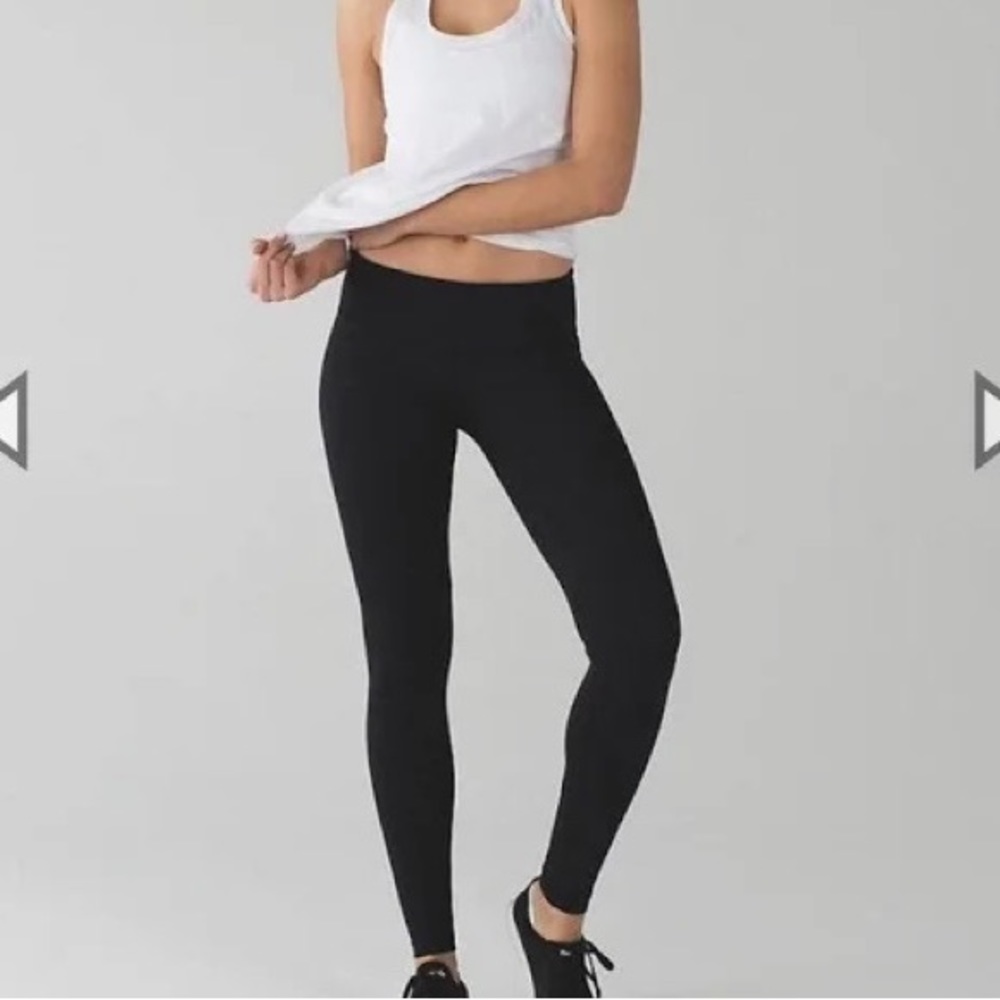 Lululemon Reversible Full Length Wunder Under Leggings